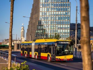 he Arriva order is the first time Solaris has been asked to build CNG-fuelled buses for Warsaw. SOLARIS