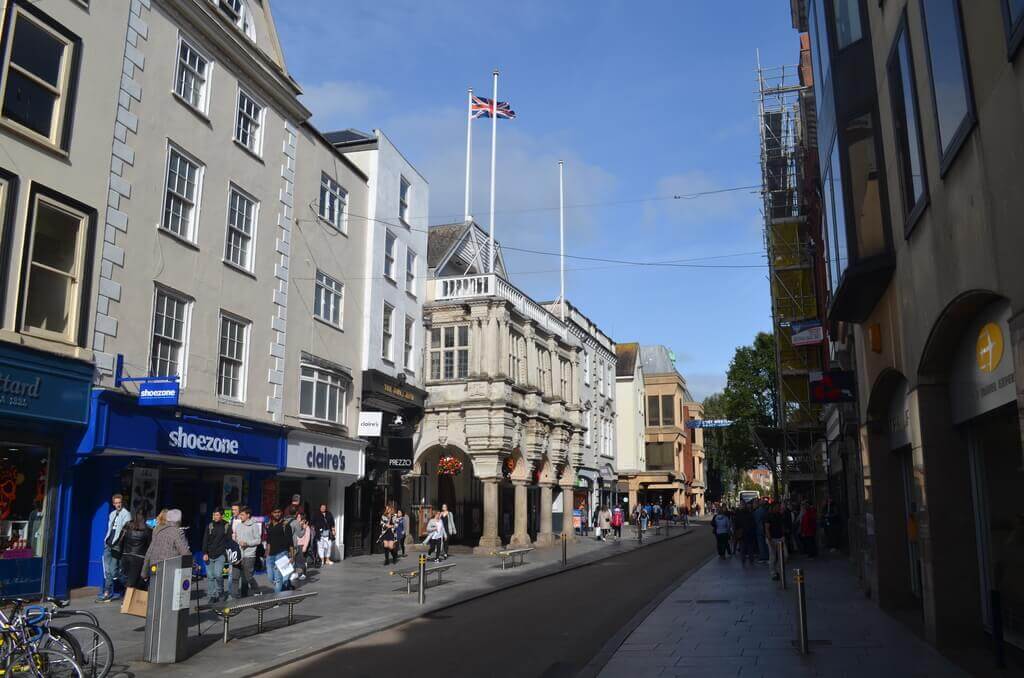 Exeter’s High Street. Not a toga in sight but it’s right by the drop off point in South Street. Alan Payling