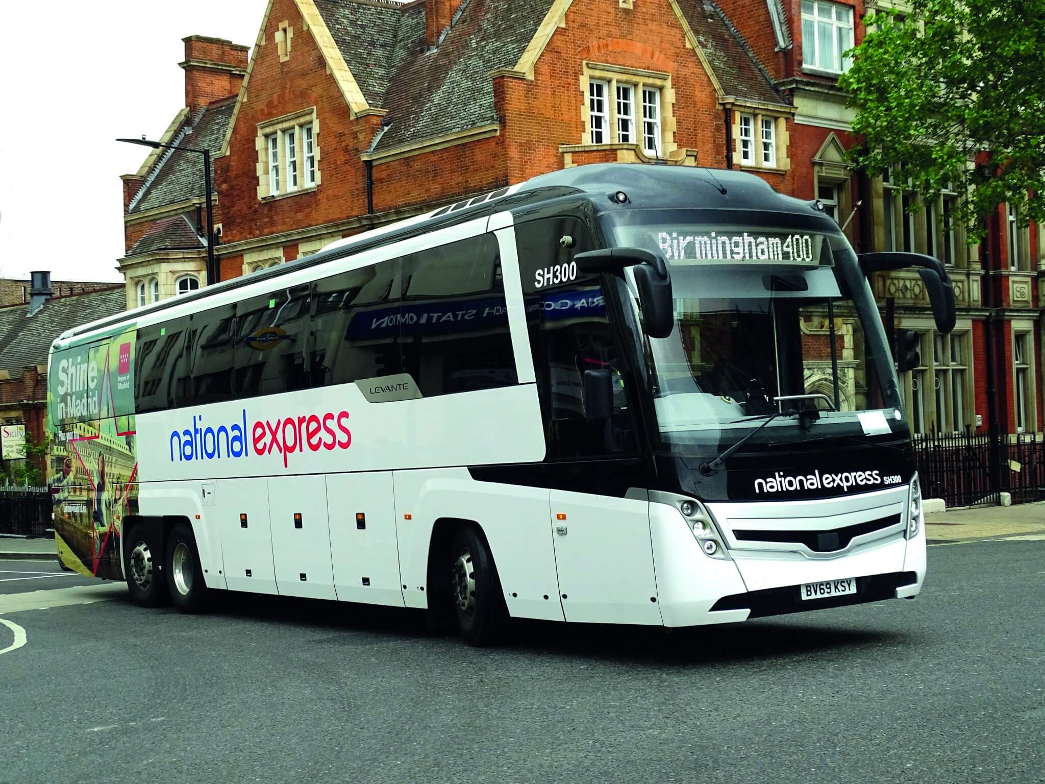 National Express helps passengers take climate-positive action - CBW