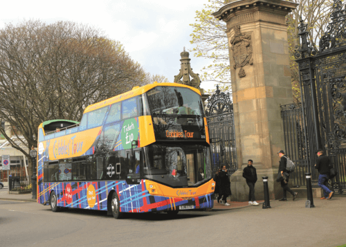 cobbles tour bus edinburgh