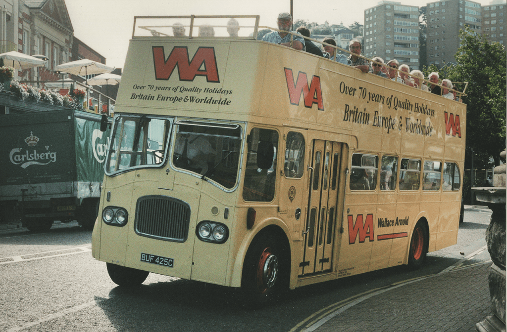 Wallace Arnold ‘Queen Mary’ BUF 425C 1 – Queenie, Wallace Arnold’s Queen Mary in Torquay being driven by Alan. MARK HALL COLLECTION