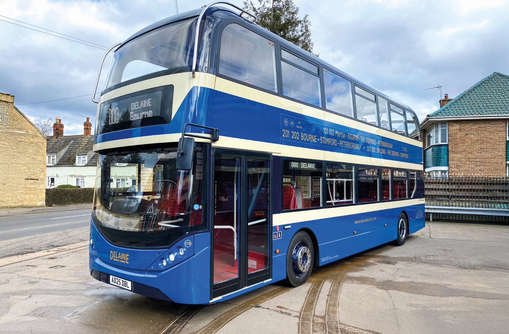 Delaine Enviro400 (Large)