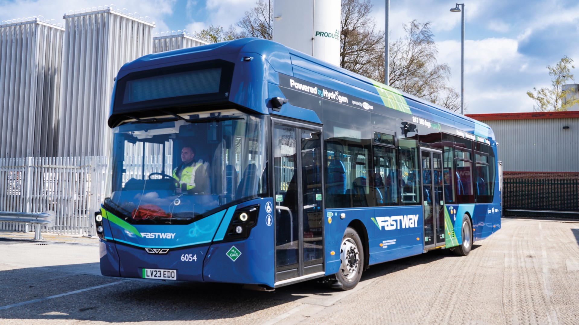 Image 6 METROBUS (Large)