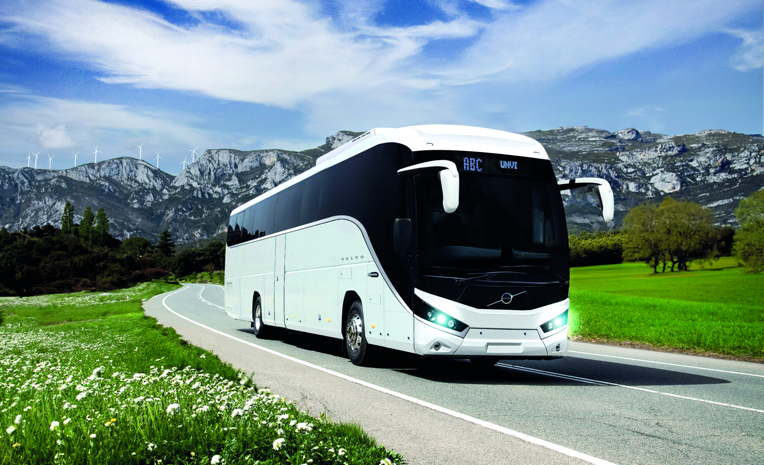 067-01-Volvo-UNVI