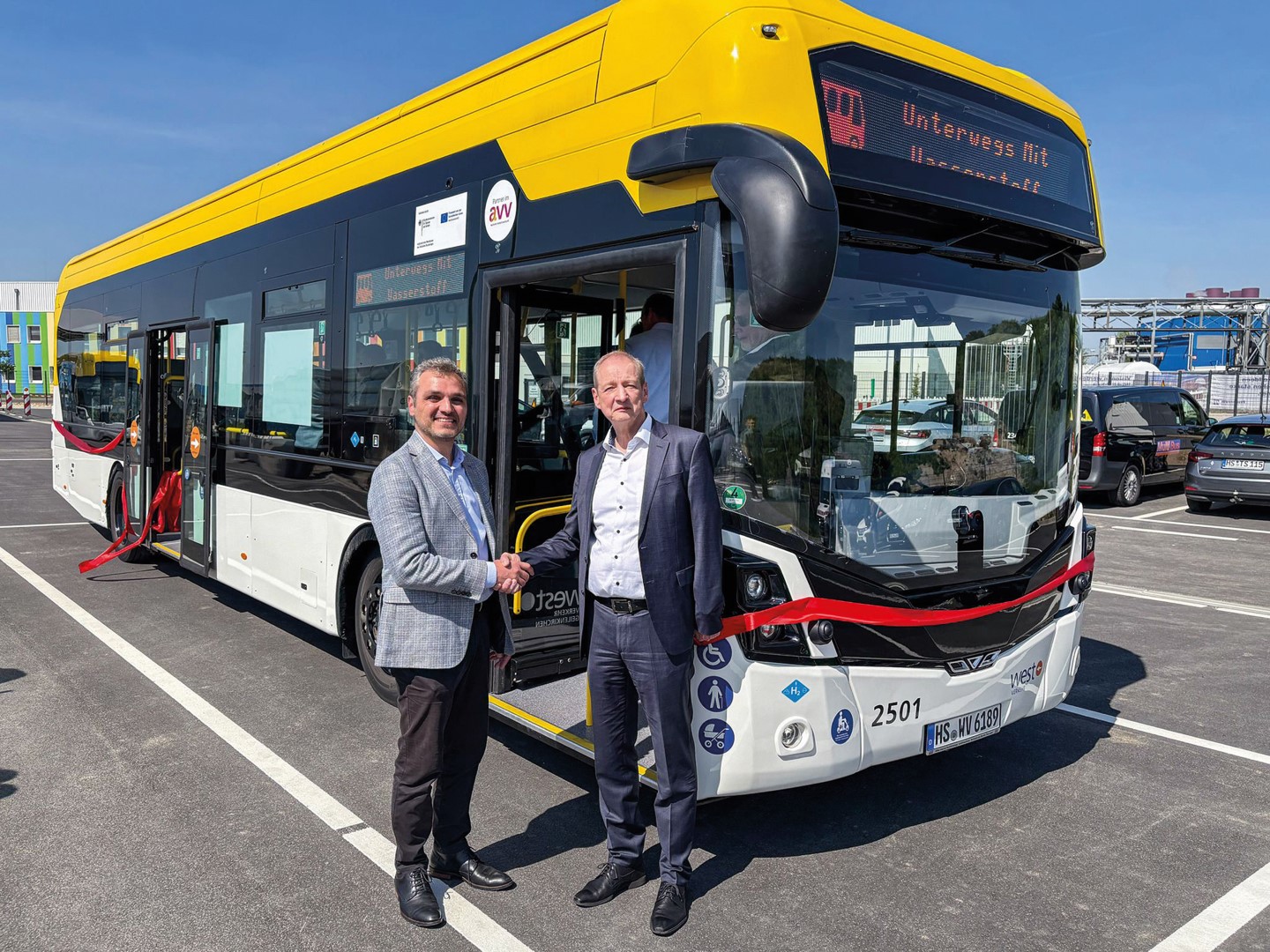 Wrightbus Delivers 12 Hydrogen Buses to WestVerkehr in Germany